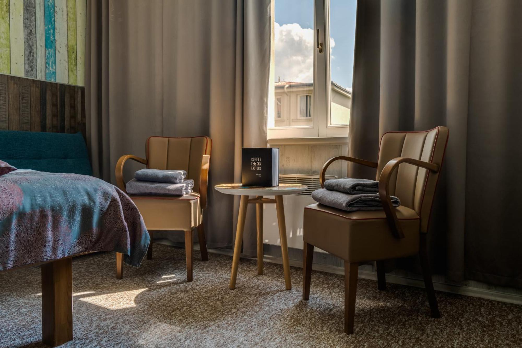 Royal Court Hotel — Photos 3
